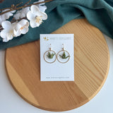 Hoop crane earrings - green