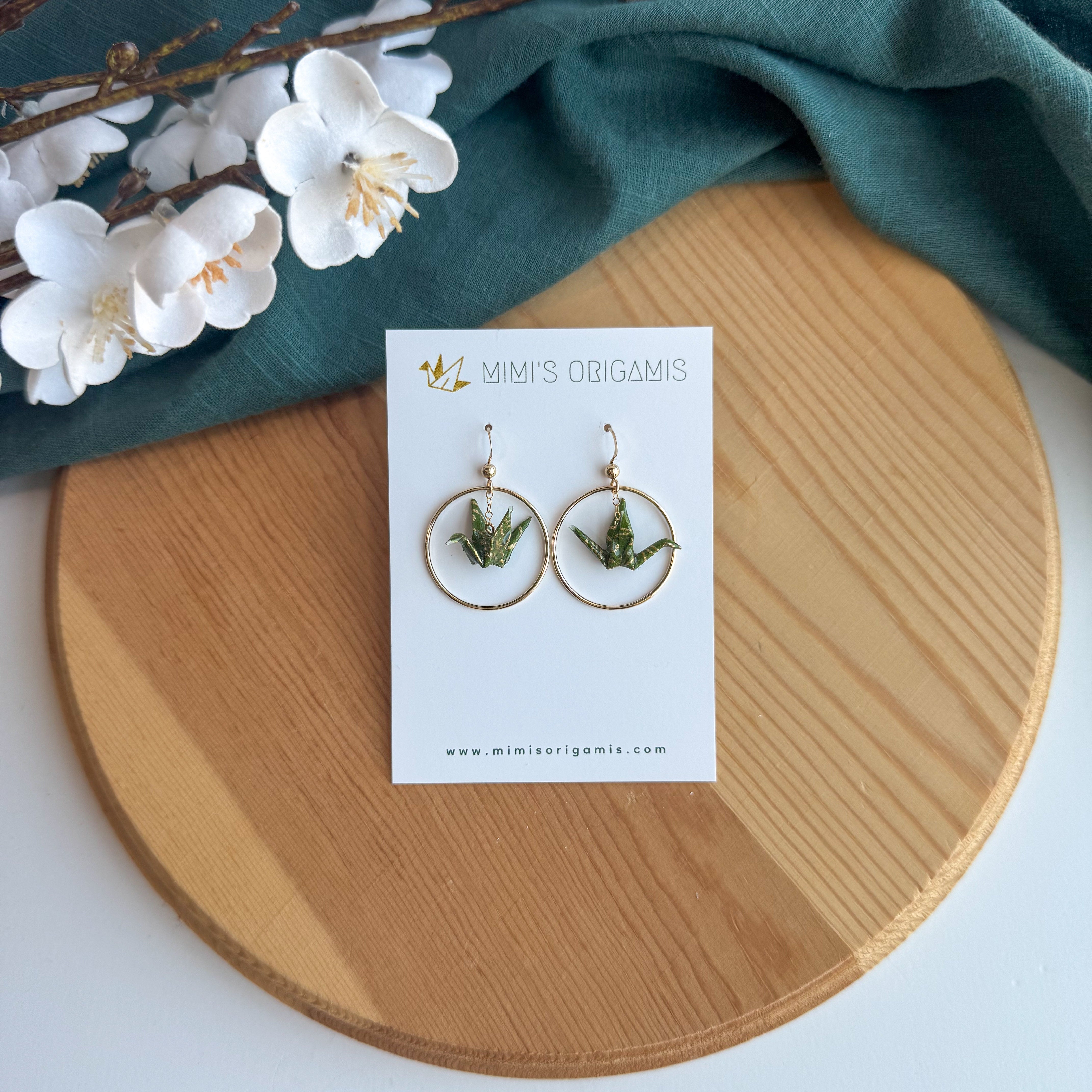 Hoop crane earrings - green