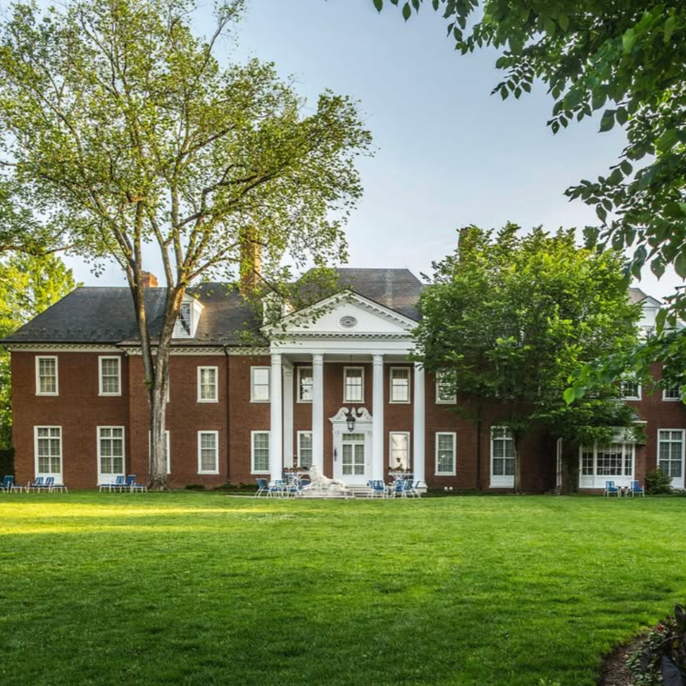 Hillwood Estate, Museum & Gardens